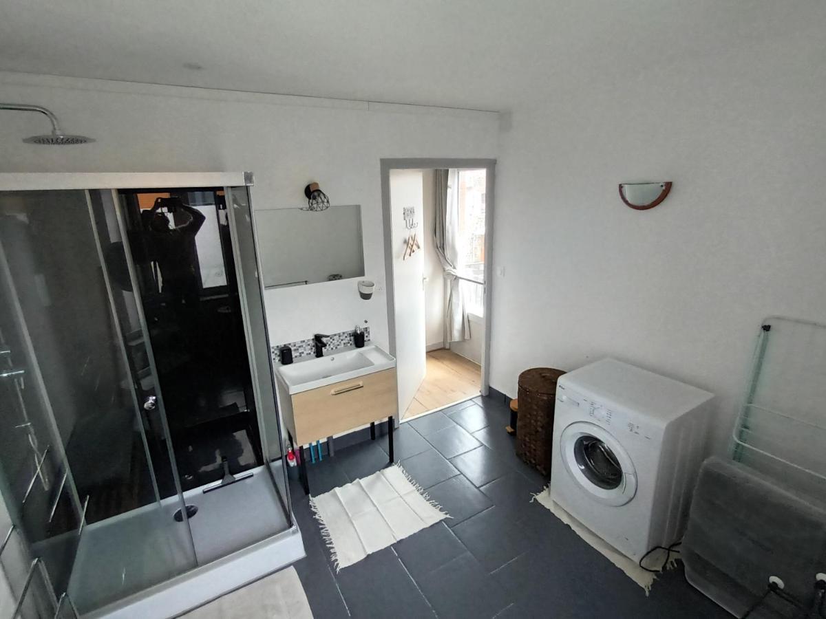 Le Miraillet, Gite Saint-Illide Bagian luar foto
